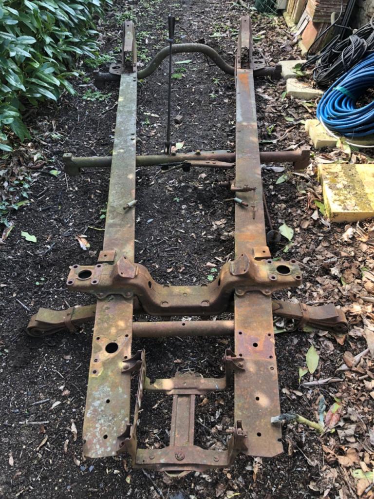 Châssis PEUGEOT 202 LesAnciennes.com