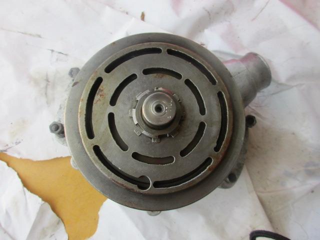 Pompe à eau Maserati Mistral LesAnciennes.com