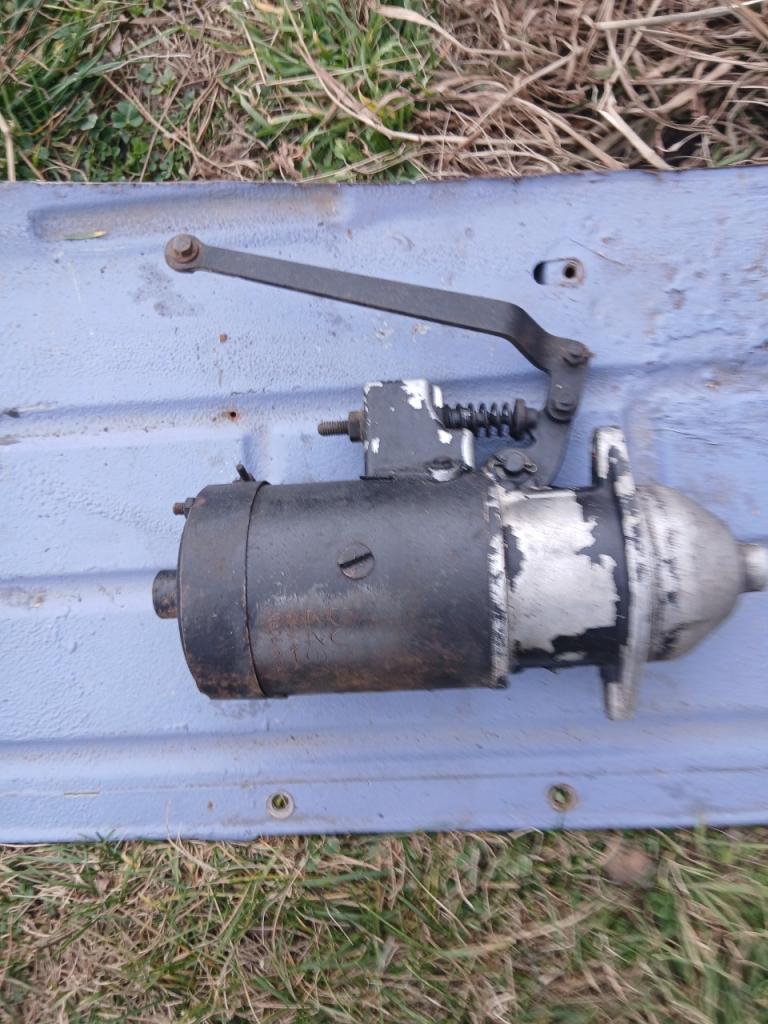 Pièces PEUGEOT 203 demareur LesAnciennes.com