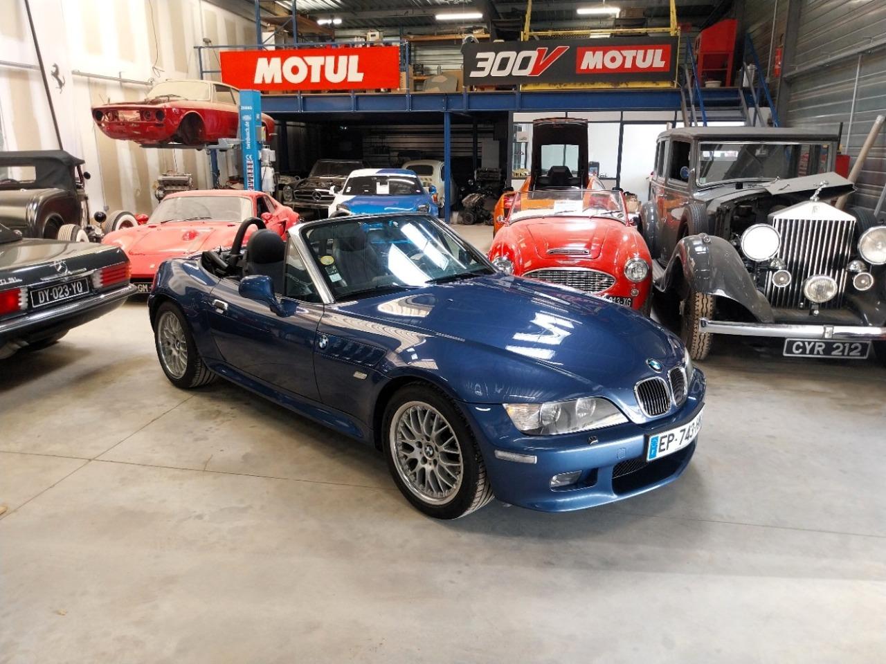 BMW Z3 Roadster 3.0 - 2002 LesAnciennes.com