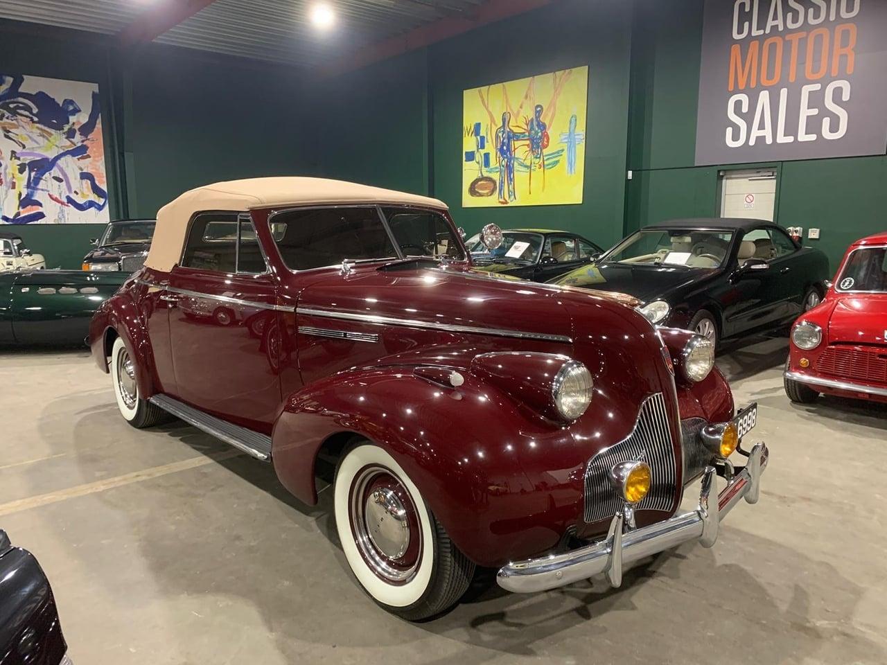 1939 Buick Eight Special C46-39 Opera Seats Conver LesAnciennes.com