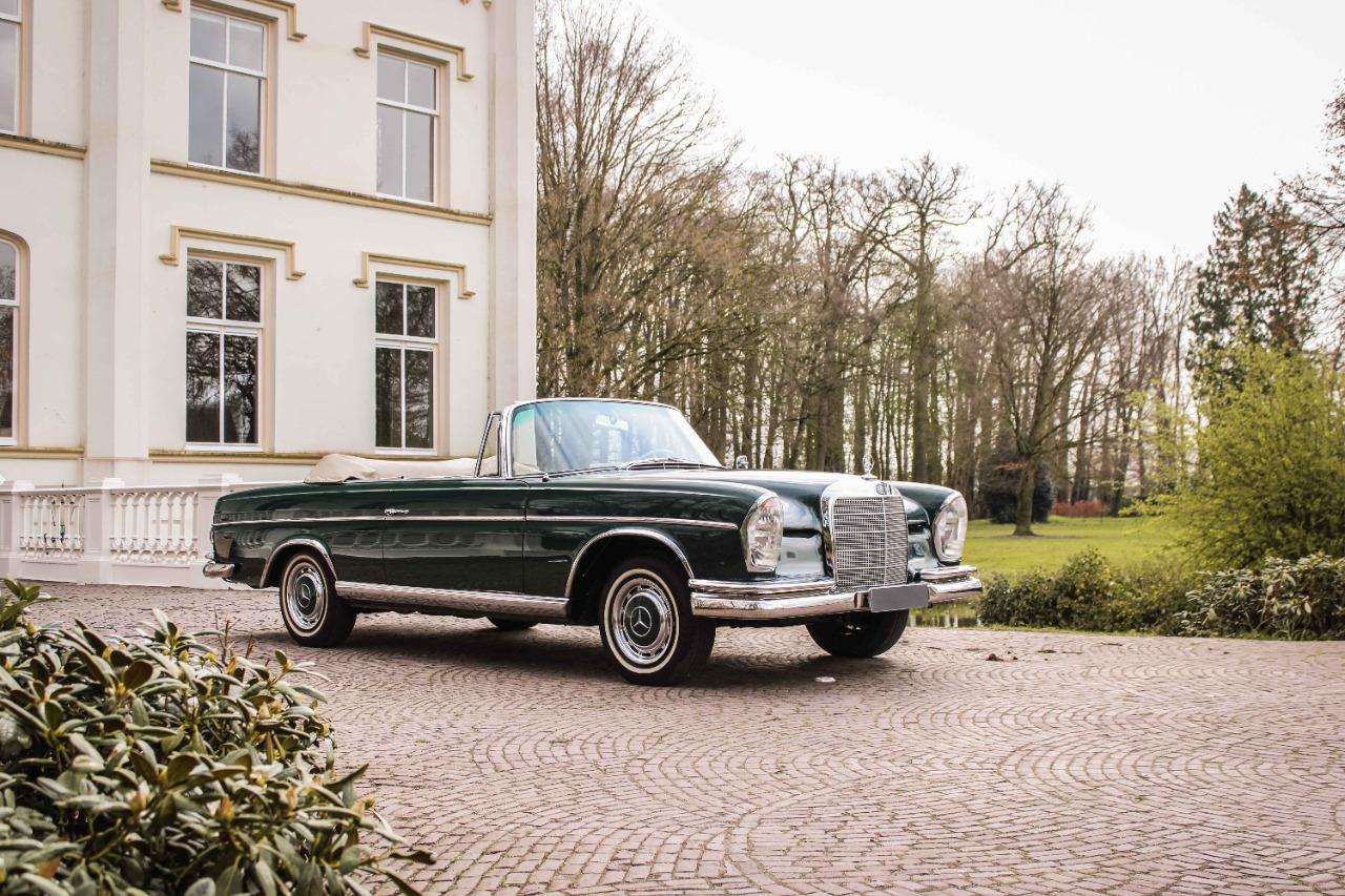 MERCEDES 220 SE Cabriolet - 1962 LesAnciennes.com