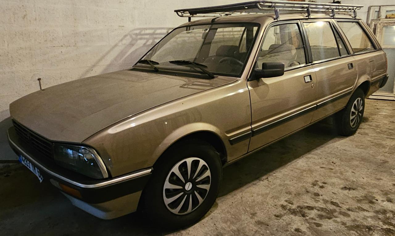 PEUGEOT 505 - 1986 LesAnciennes.com