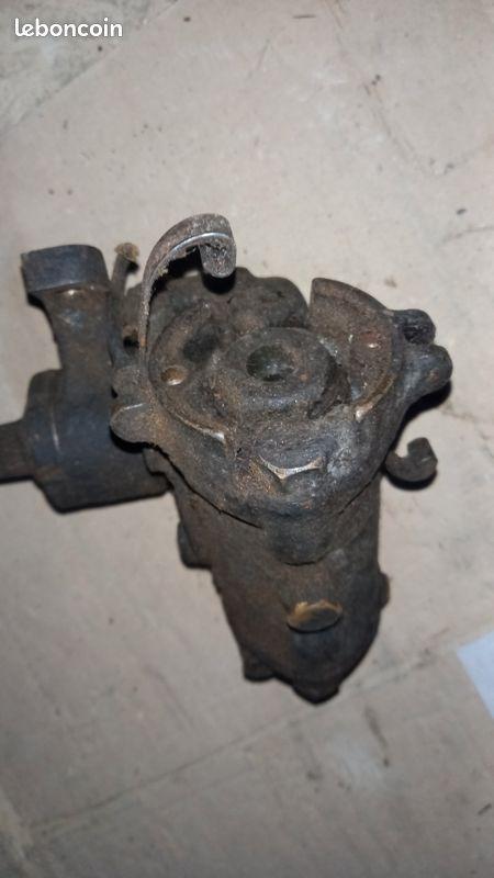 Pièces PEUGEOT 201 boîtier de direction de voiture LesAnciennes.com