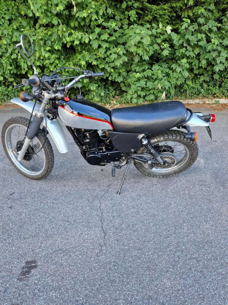 YAMAHA XT 500 - 1977 LesAnciennes.com