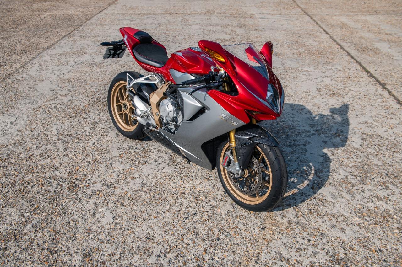 MV AGUSTA F3 Serie Oro LesAnciennes.com