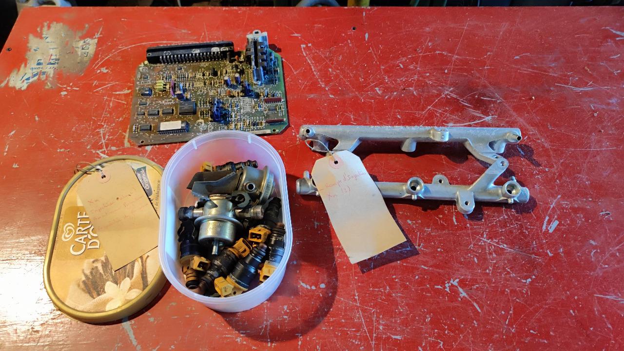 Rampes d'injection Citroën Xm, injecteurs etc LesAnciennes.com