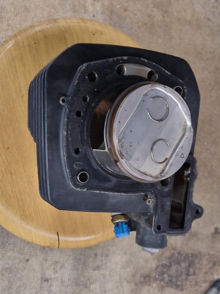 Pièces MOTO GUZZI Griso 1200 SE LesAnciennes.com