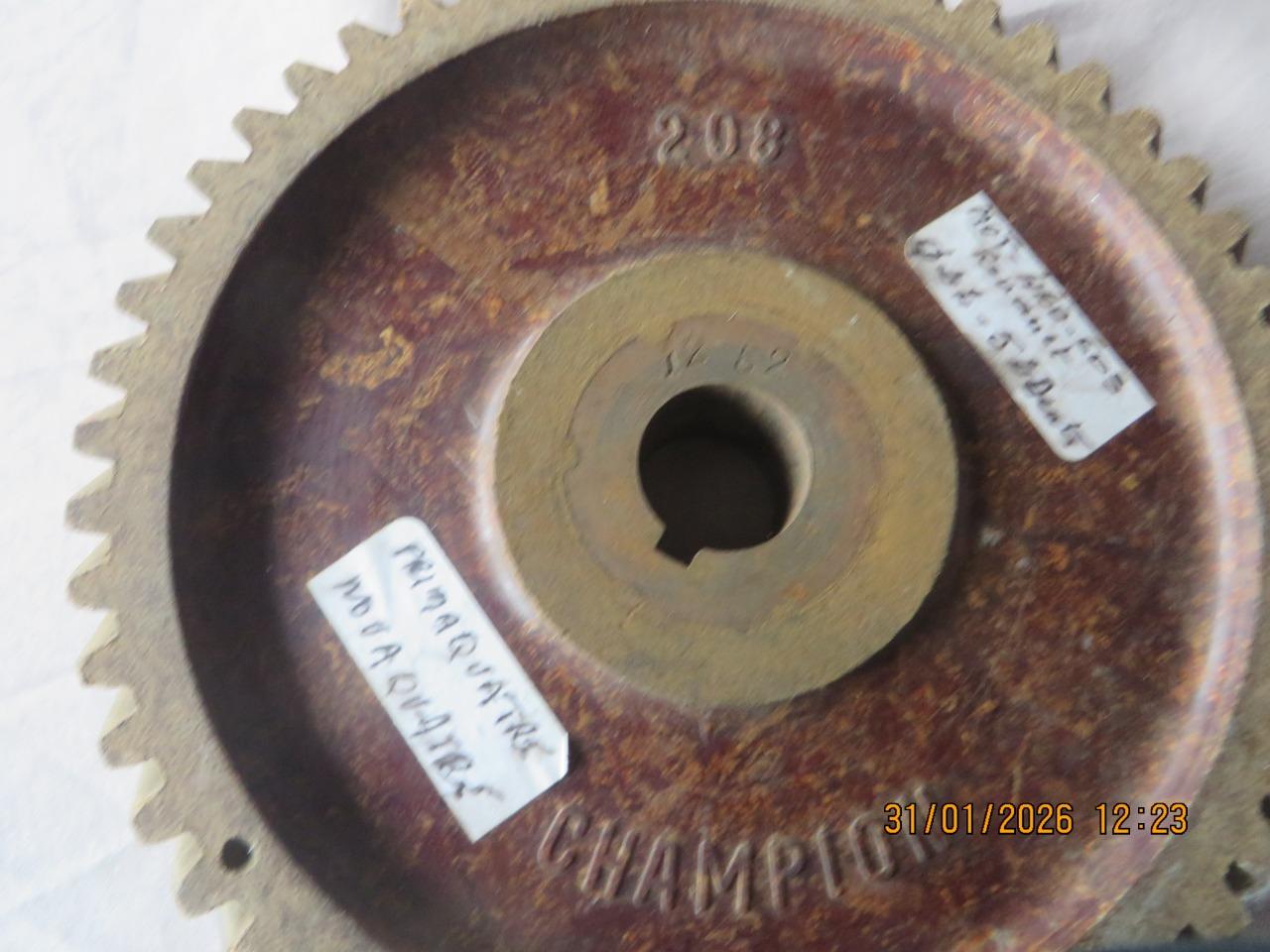 Pignon RENAULT Primaquatre LesAnciennes.com