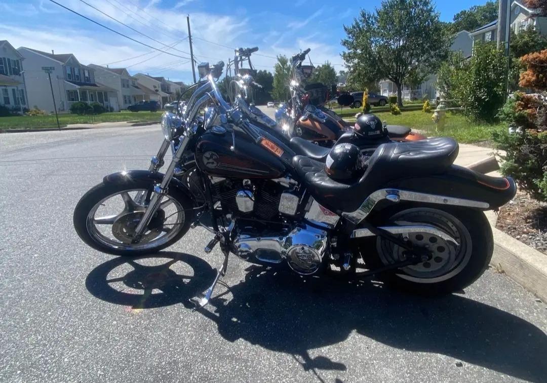 HARLEY DAVIDSON Heritage Softail - 1993 LesAnciennes.com