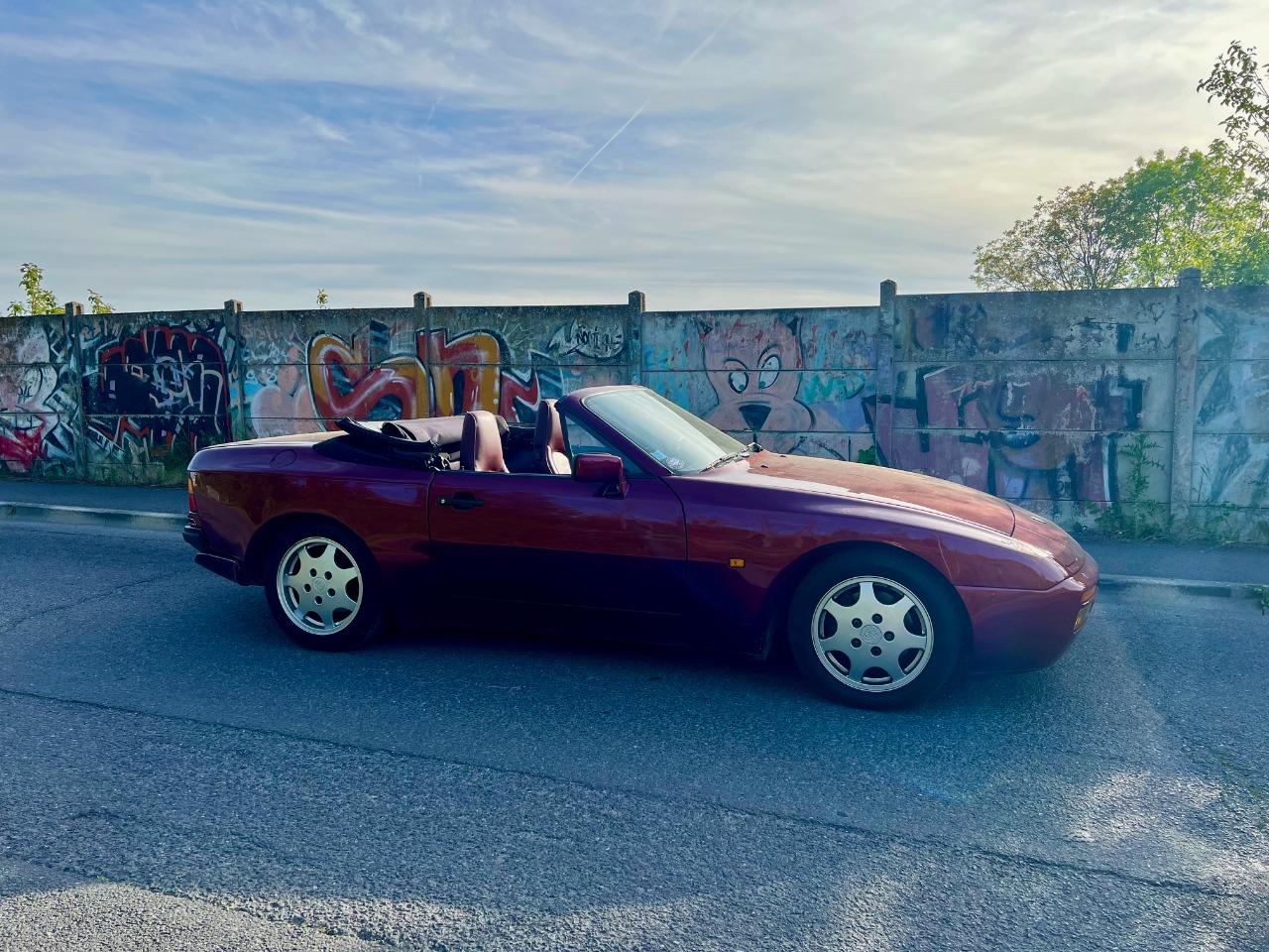 PORSCHE 944 Cabriolet - 1991 LesAnciennes.com