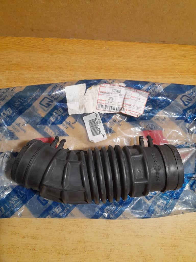 Durite d\'admission d\'air fiat Punto 1.1L 7776450 LesAnciennes.com