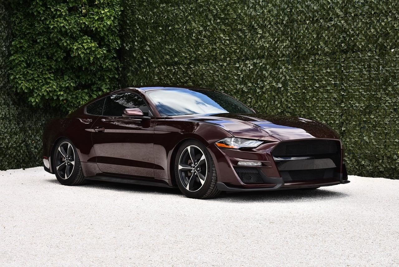 2018 Ford Mustang Coupe 2,3L I4 Ecoboost LesAnciennes.com