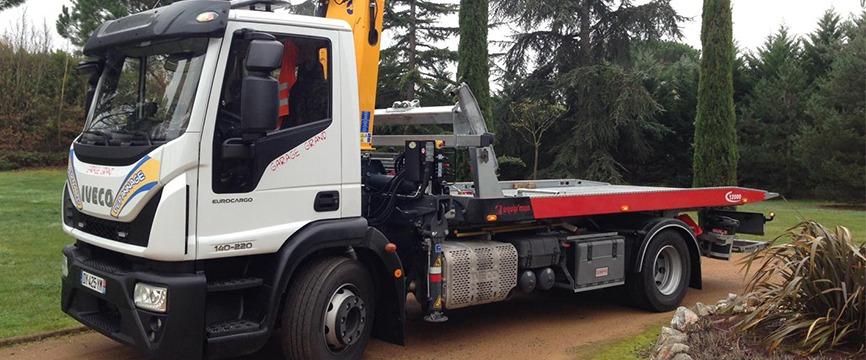 GARAGE GRAND LesAnciennes.com