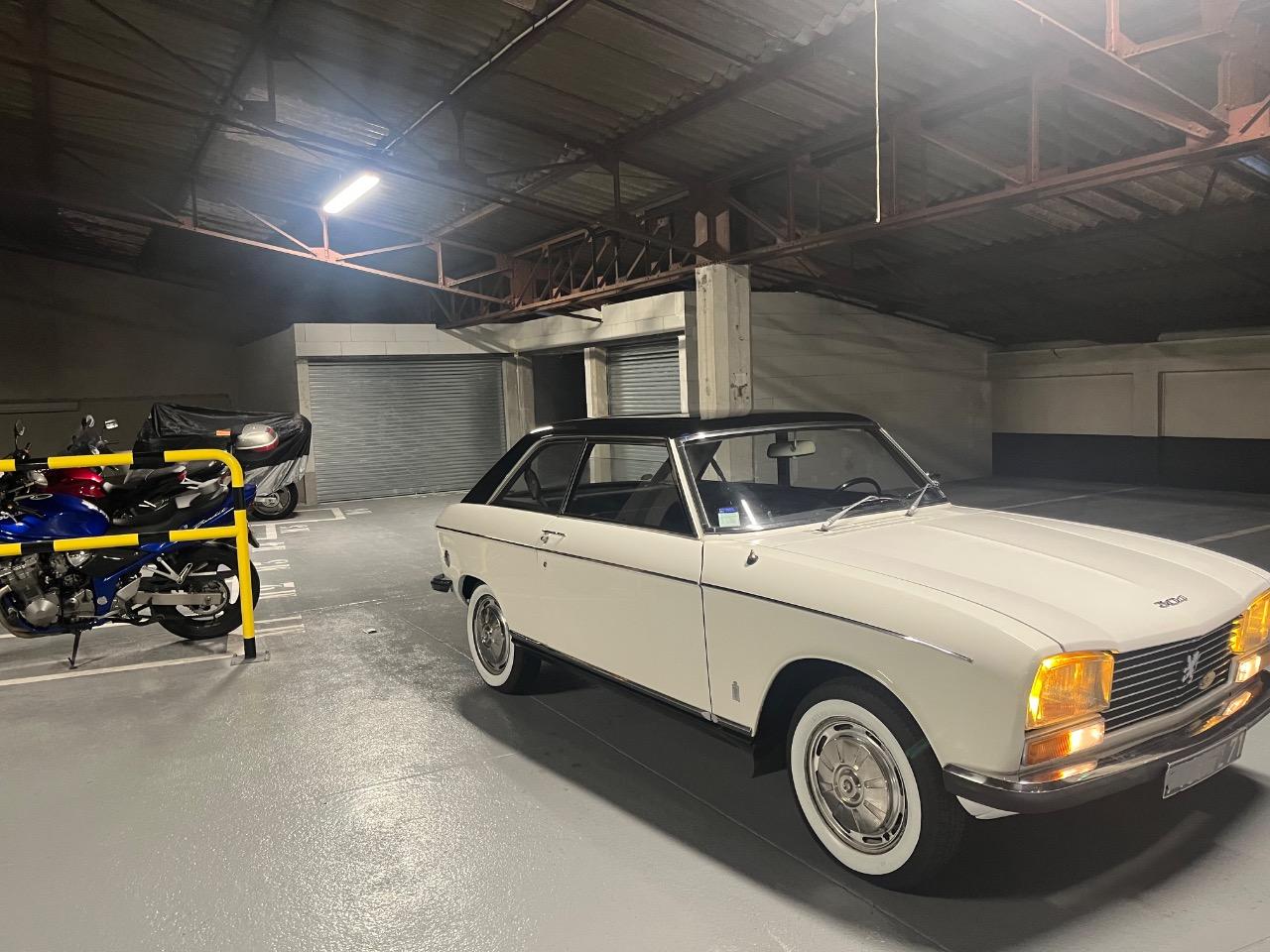 PEUGEOT 304 Coupe - 1970 LesAnciennes.com