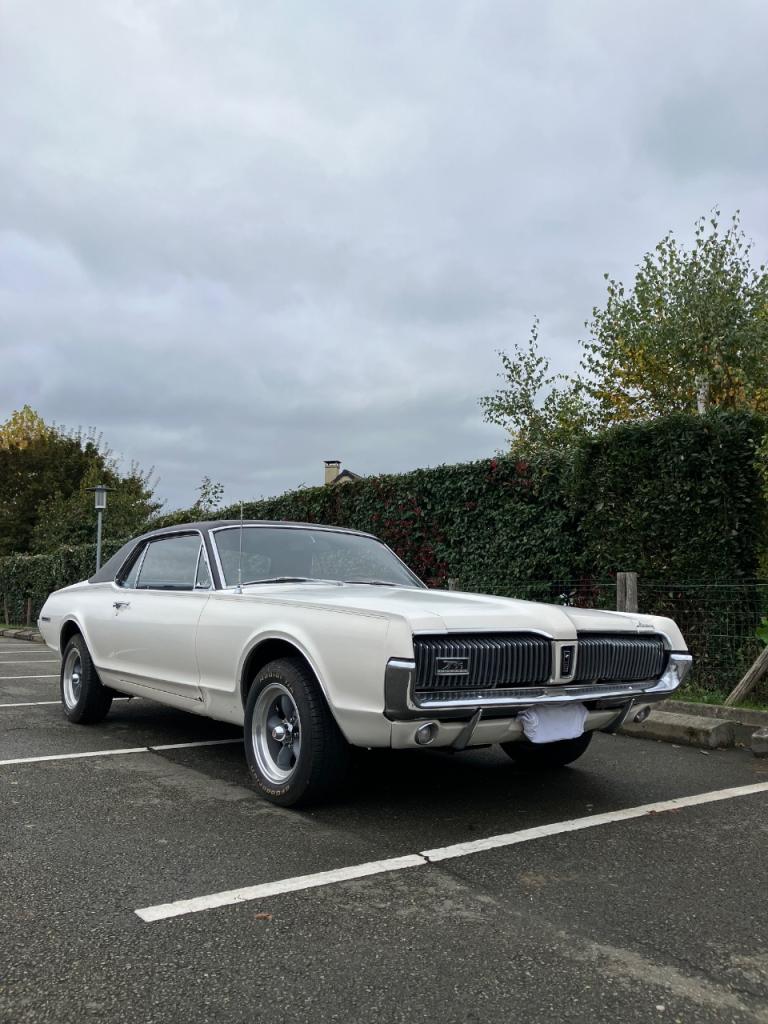 MERCURY Cougar - 1967 LesAnciennes.com
