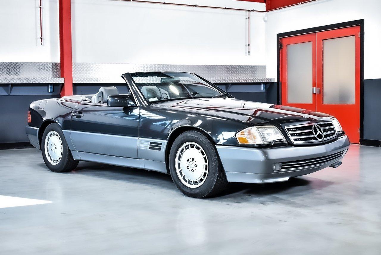 1993 Mercedes-Benz R129 SL500 Convertible 5,0L V8  LesAnciennes.com