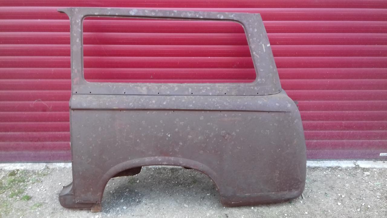 Aile arrière gauche PEUGEOT 403 break LesAnciennes.com