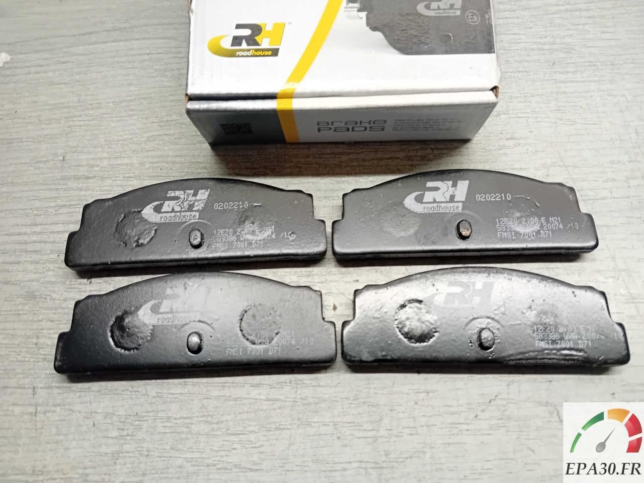 EPA440200 PLAQUETTES FREIN AR SIMCA 1000 RALLYE 2 LesAnciennes.com