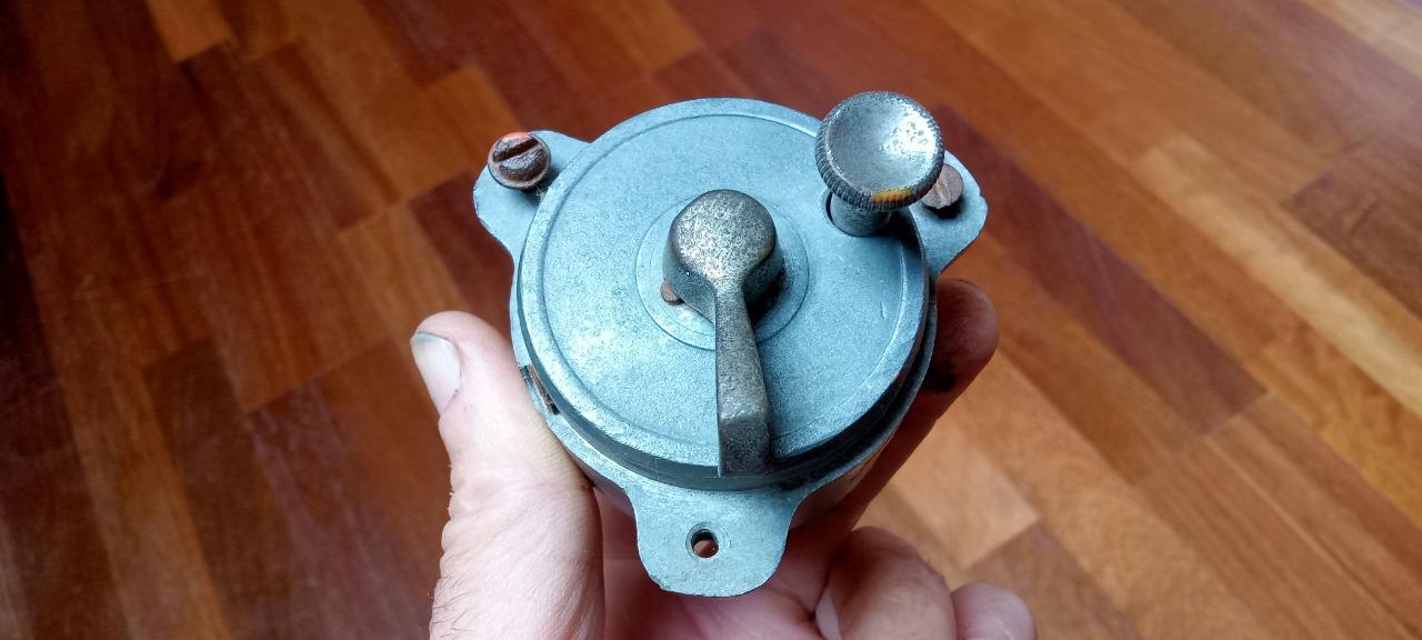 Contacteur phares tableau de bord CITROEN 5HP LesAnciennes.com