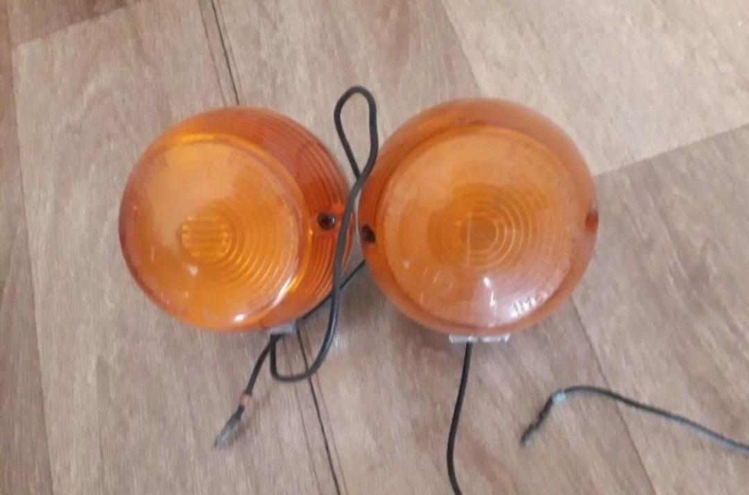 Paire de clignotants pour HONDA CB 350 Four LesAnciennes.com