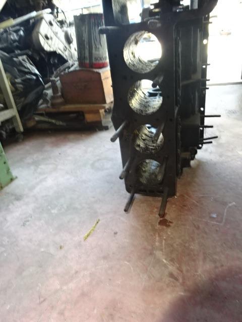 Bloc moteur Alfa Romeo 1900 Berlina type AR1306 LesAnciennes.com