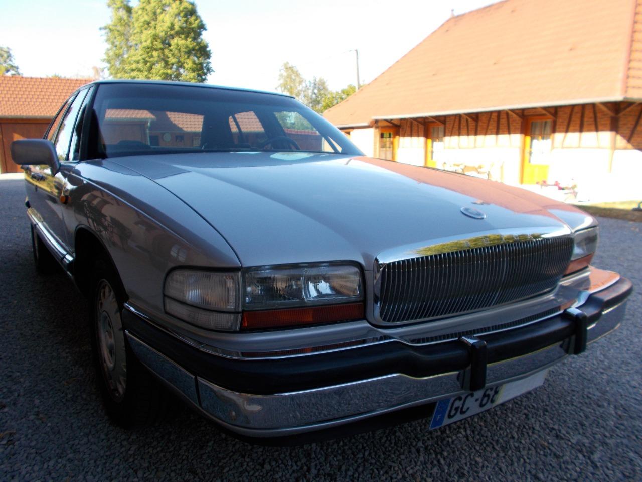 BUICK PARK AVENUE - 1992 LesAnciennes.com