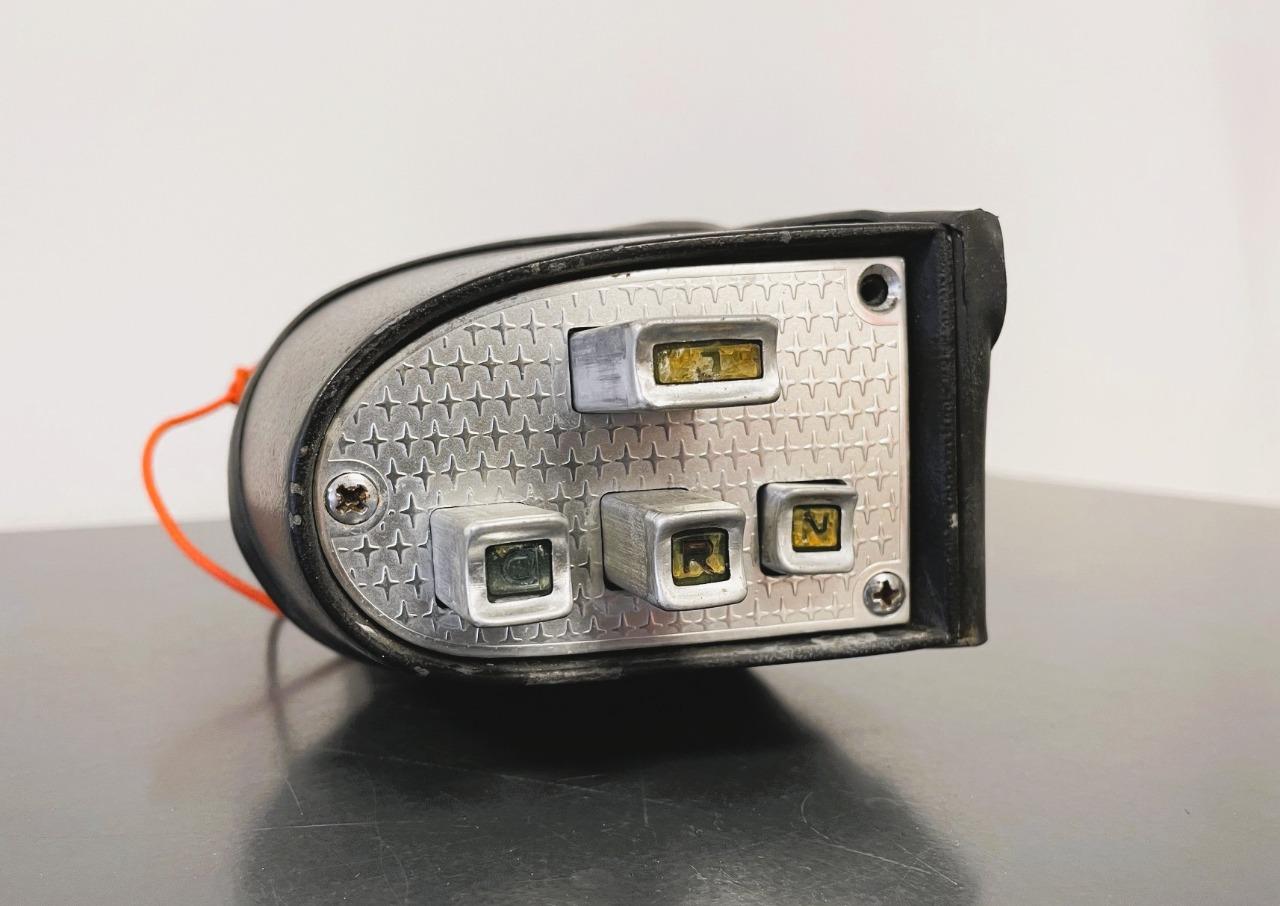 Clavier à touches PLYMOUTH Belvedere LesAnciennes.com