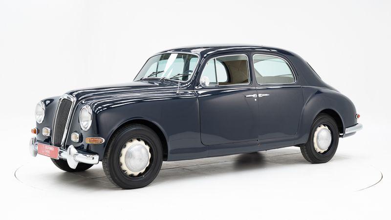 LANCIA Aurelia B12 - 1955 LesAnciennes.com