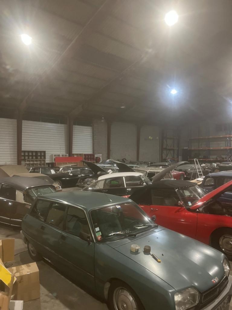 Lot de pièces CITROEN DS LesAnciennes.com