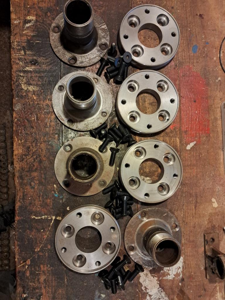 Pièces FIAT Ghia 1500 GT LesAnciennes.com