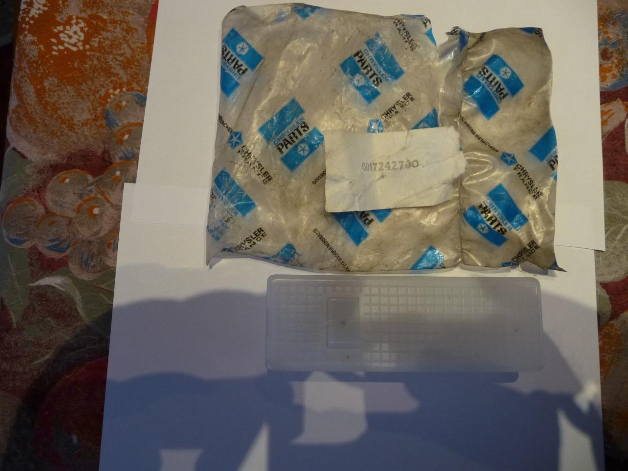 Plafonnier SIMCA LesAnciennes.com