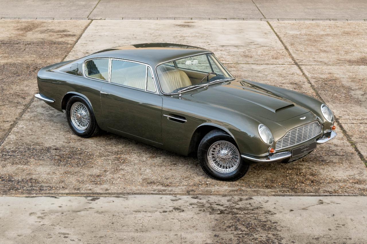 ASTON MARTIN DB6 MK2 - 1970 LesAnciennes.com