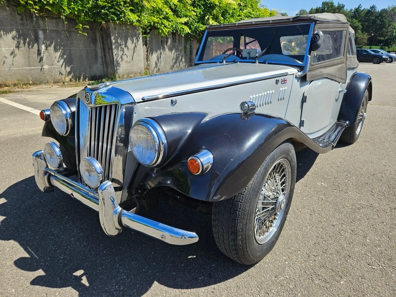1979 MG TF Evocation LesAnciennes.com