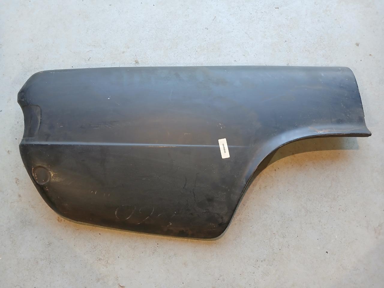 Aile arrière droite SIMCA 1301 1501 berline LesAnciennes.com