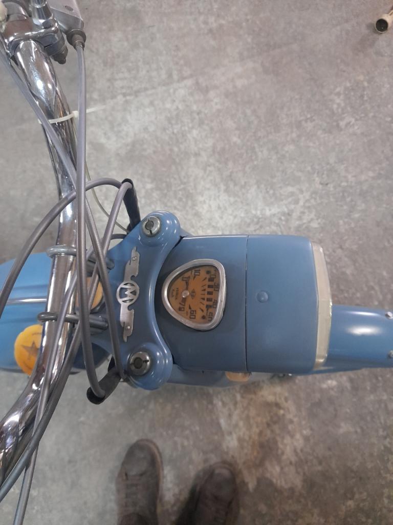 MOTOBECANE AV 88 - 1963 LesAnciennes.com
