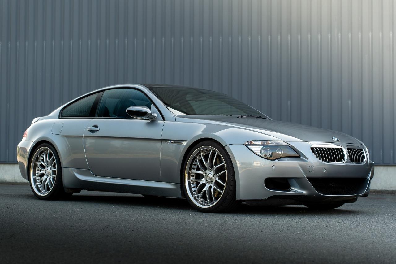 BMW M6 - 2005 LesAnciennes.com