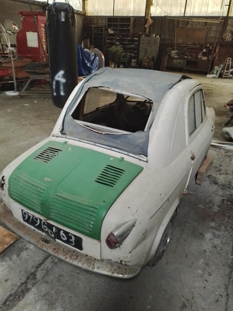 Vespa 400 de 1961 à vendre - voiture ancienne de collection