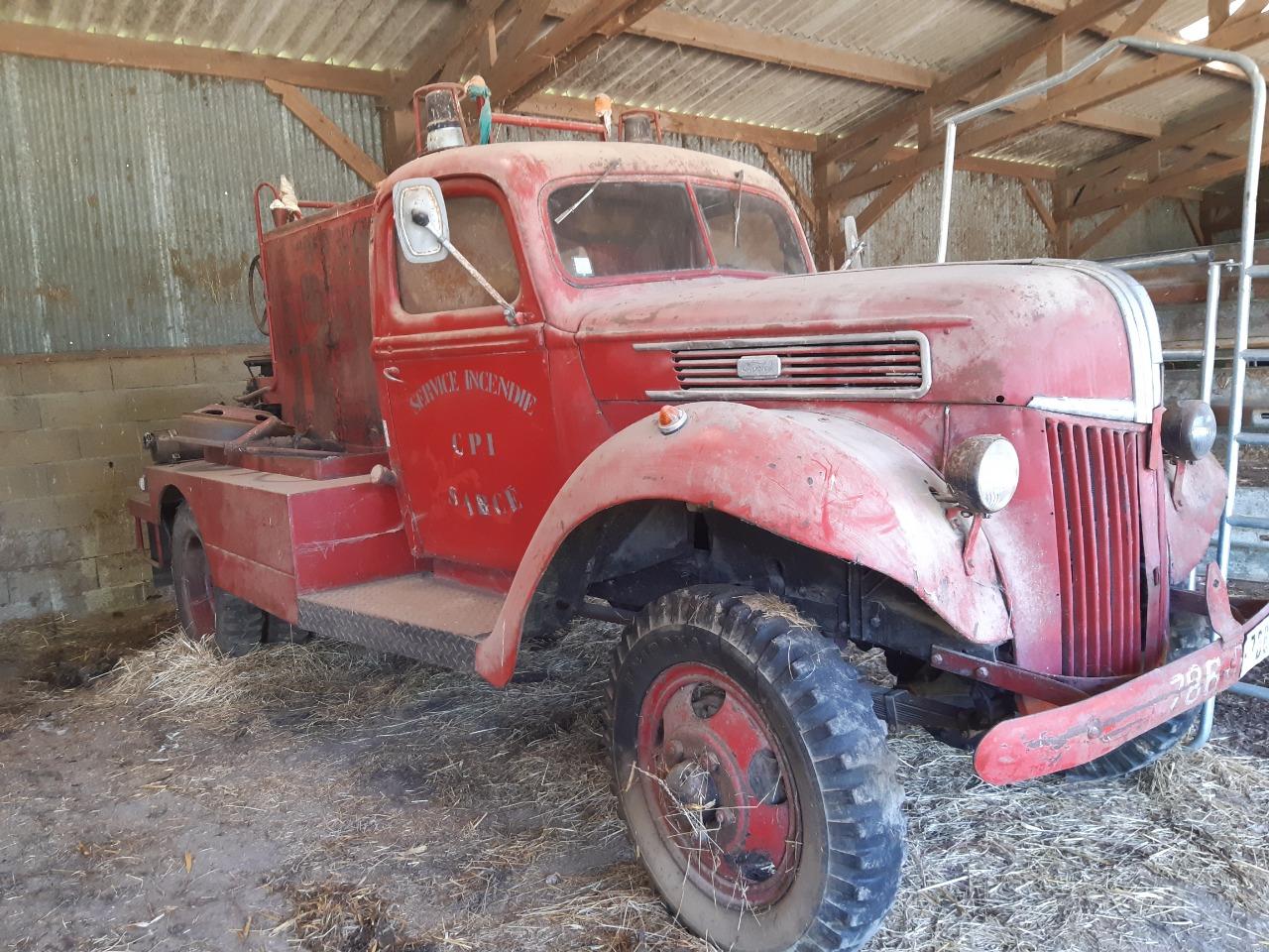 FORD V8 v3000 4x4 - 1946 LesAnciennes.com