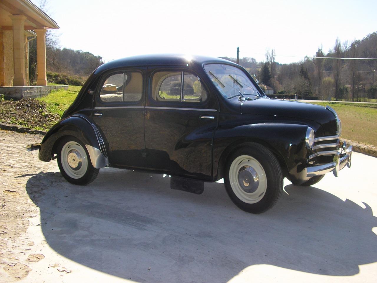 RENAULT 4CV sport - 1960 LesAnciennes.com