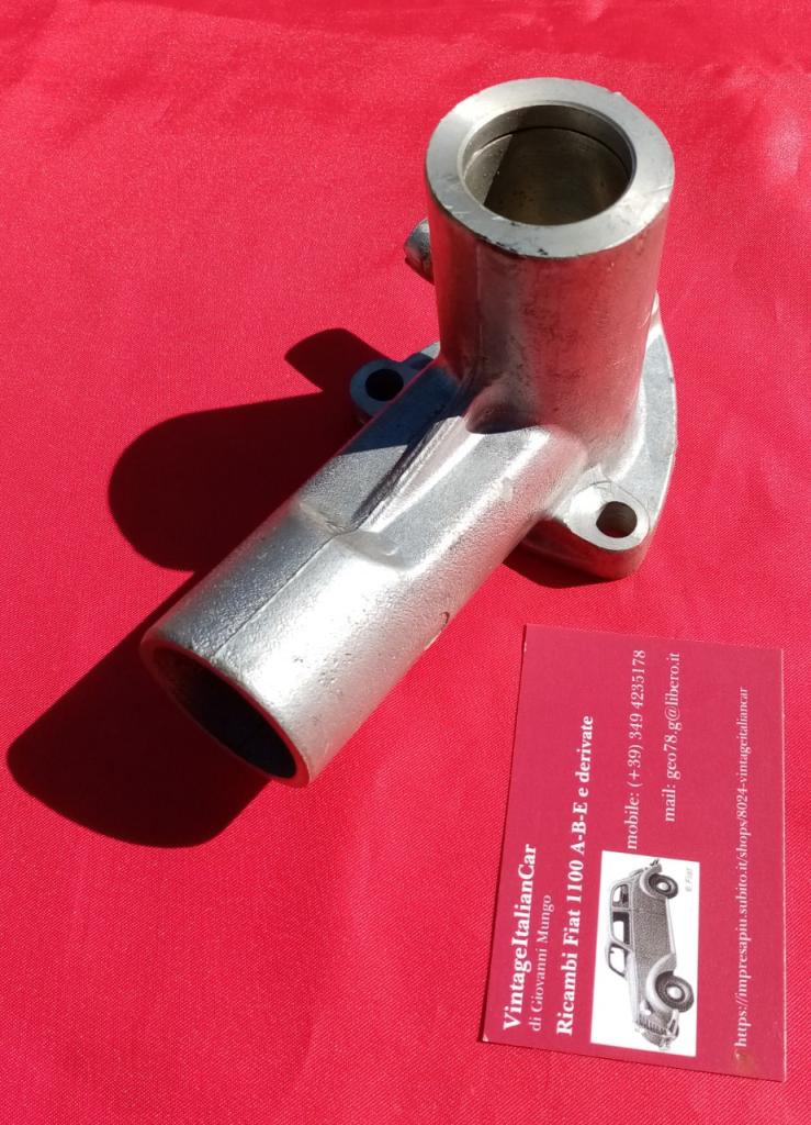 FIAT 1100 E support de pompe à eau neuf LesAnciennes.com