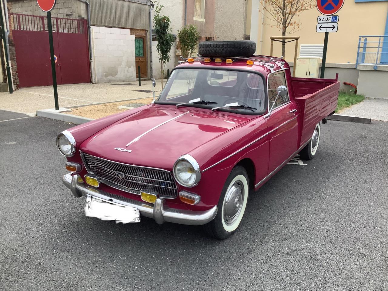 PEUGEOT 404 Pick-up - 1969 LesAnciennes.com