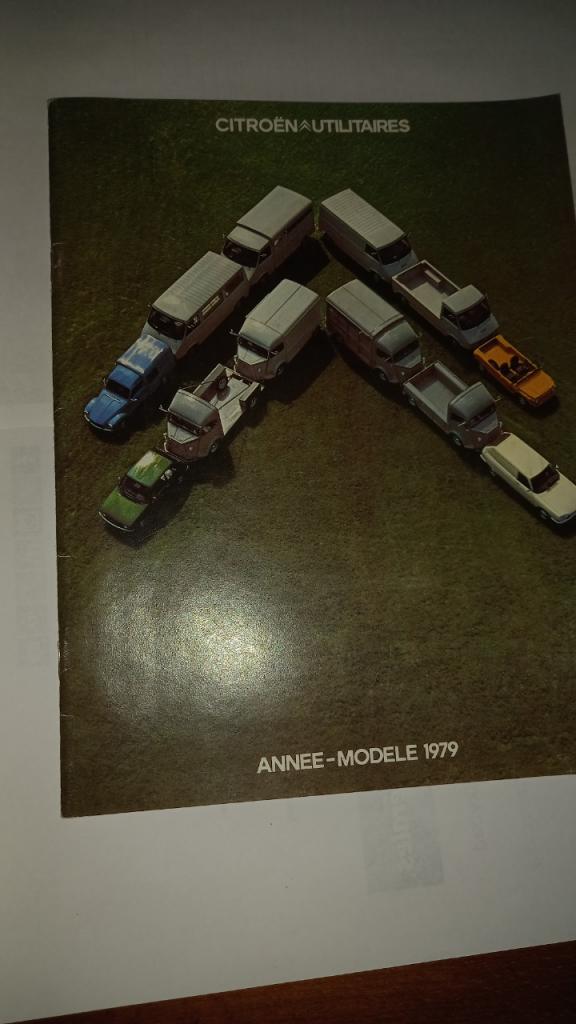 Publicité Citroen LesAnciennes.com