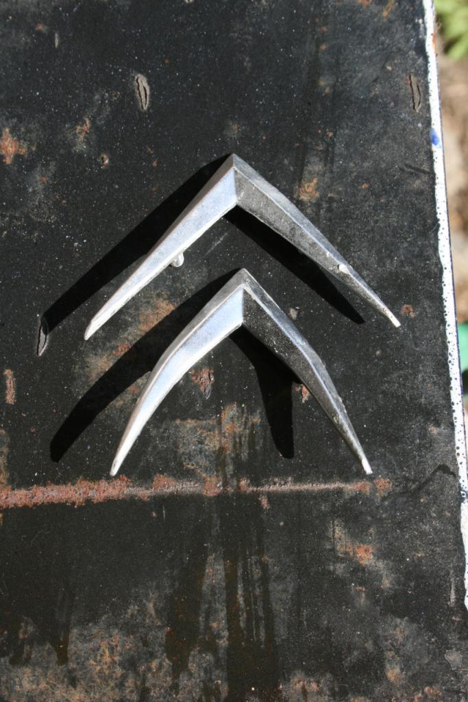 Clef CITROEN 2CV LesAnciennes.com