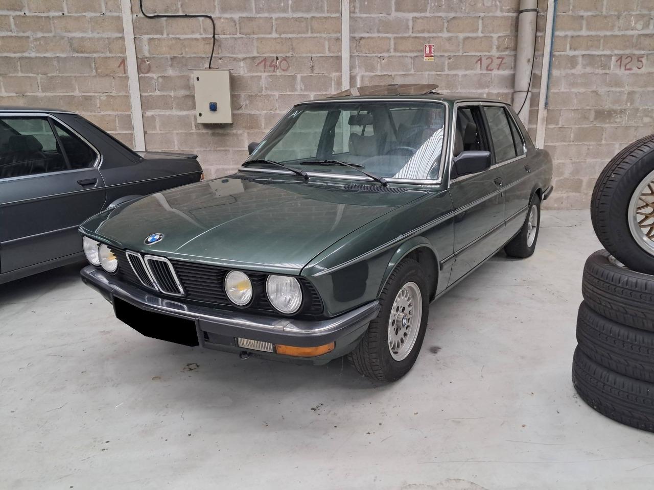 BMW 525 e e28 - 1984 LesAnciennes.com