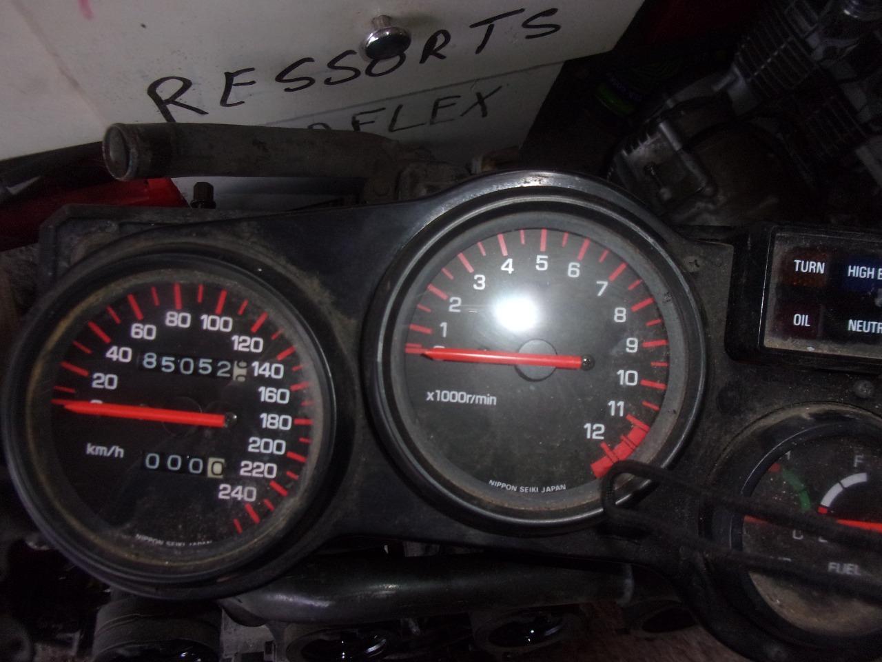 Pièces YAMAHA FZR 750 750 LesAnciennes.com