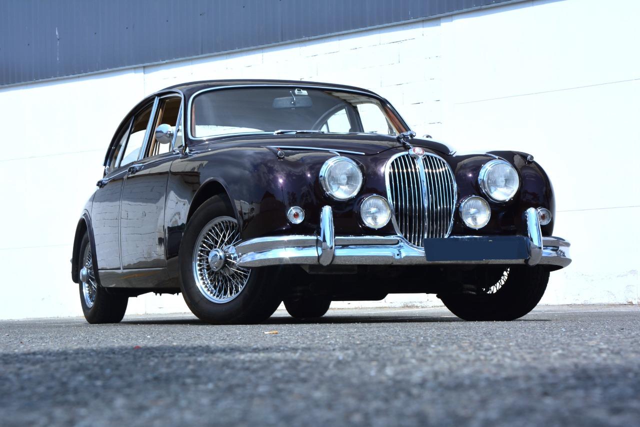 JAGUAR MK2 3.8l - 1962 LesAnciennes.com