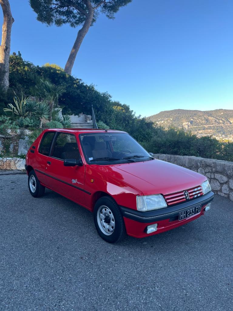 PEUGEOT 205 XS - 1991 LesAnciennes.com