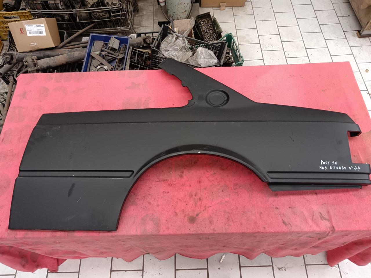 Aile arrière gauche pour Maserati Biturbo LesAnciennes.com