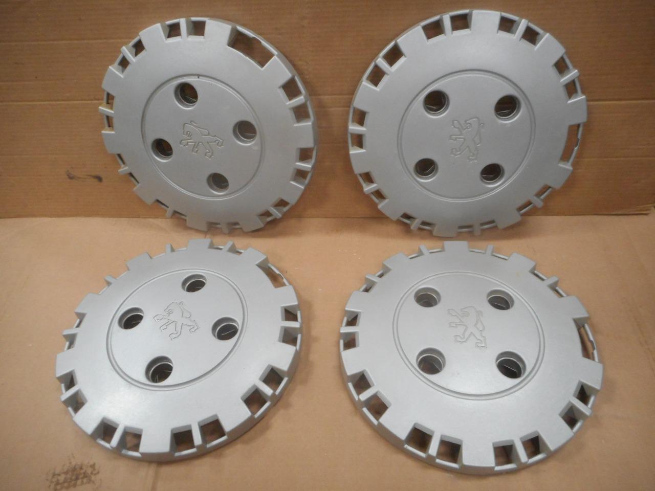 Enjoliveurs de roue de PEUGEOT 505 LesAnciennes.com